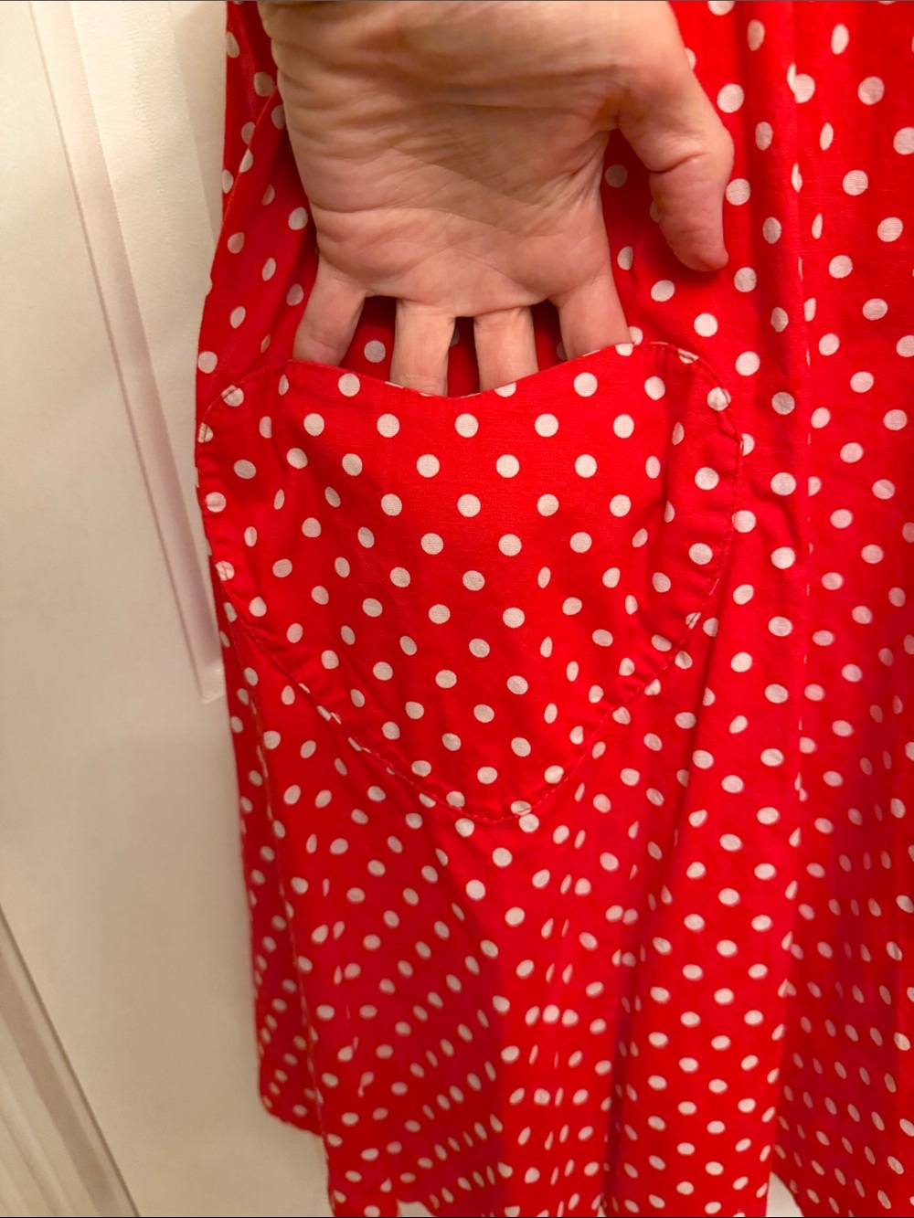 Her Universe Red Polka Dot Minnie Embroidered Sundress M - Picture 4 of 6